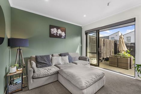 Photo of property in 14 Malcolm Calder Road, Hobsonville, Auckland, 0616