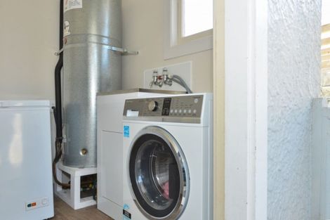 Photo of property in 11 Oswald Street, Mangapapa, Gisborne, 4010