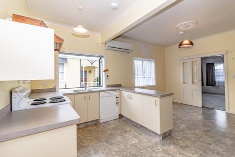 Photo of property in 7 George Street, Aramoho, Whanganui, 4500