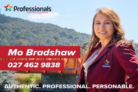 Photo of property in 18 Otonga Heights, Maungaraki, Lower Hutt, 5010