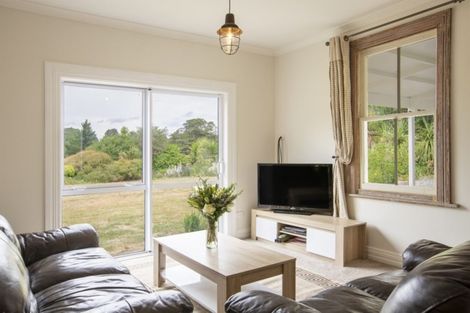 Photo of property in 31 Otawa Drive, West Taratahi, Masterton, 5887