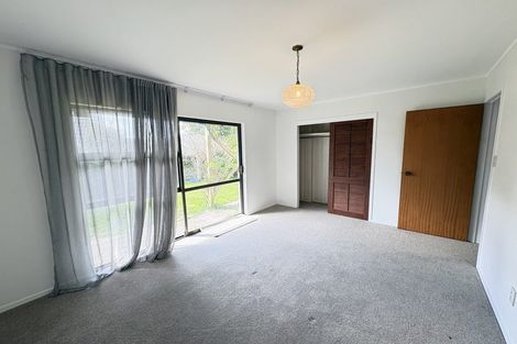 Photo of property in 2/90 Royal View Road, Te Atatu South, Auckland, 0610