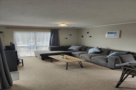 Photo of property in 129 Jamaica Drive, Grenada North, Wellington, 5028