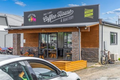 Photo of property in 2 Main North Road, Woodend, 7610