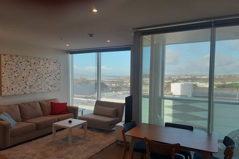 Photo of property in Sentinel Apartments, 705/3 Northcroft Street, Takapuna, Auckland, 0622