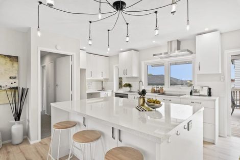 Photo of property in 2/13 Burns Avenue, Takapuna, Auckland, 0622