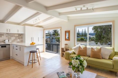 Photo of property in 17 Dornie Place, Omaha, Warkworth, 0986