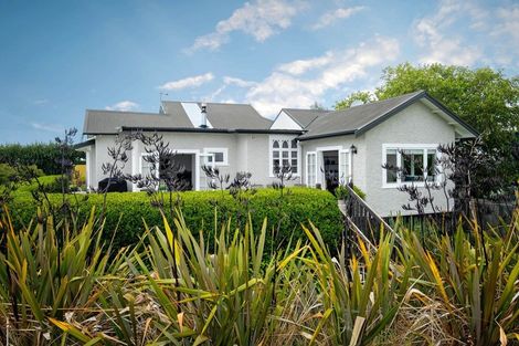 Photo of property in 15 Old Ferry Road, Clive, 4102