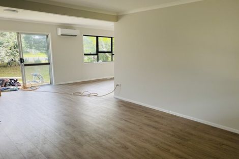 Photo of property in 281 One Tree Point Road, One Tree Point, 0118