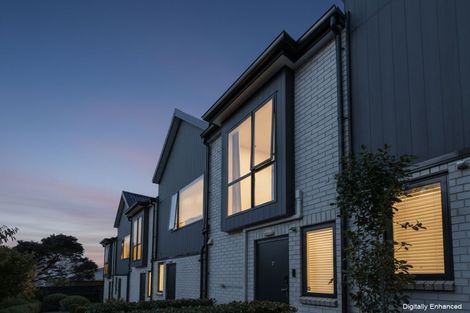Photo of property in 7 Wharara Lane, Massey, Auckland, 0614