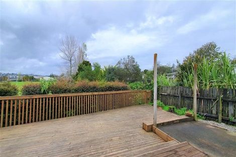 Photo of property in 2/4 Altona Road, Forrest Hill, Auckland, 0620