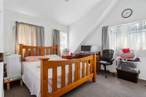 Photo of property in 2/30 Forest Hill Road, Henderson, Auckland, 0612