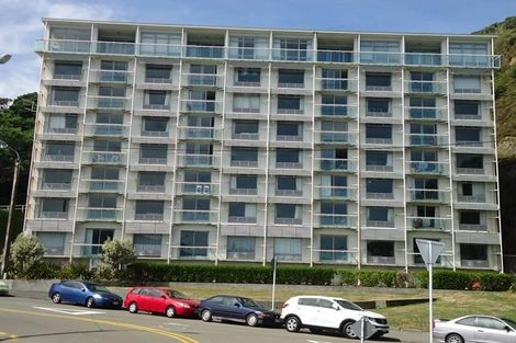Photo of property in The Capital, 3/370 Oriental Parade, Oriental Bay, Wellington, 6011