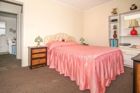 Photo of property in 146 Brougham Street, Westport, 7825