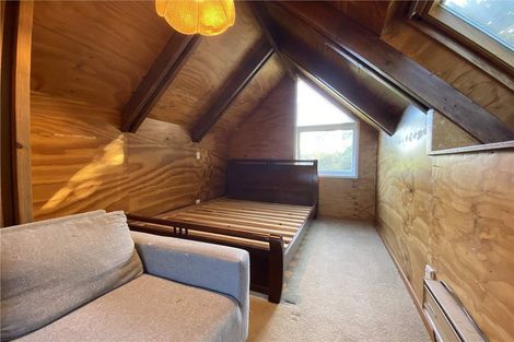 Photo of property in 10 Anakiwa Place, Milford, Auckland, 0620