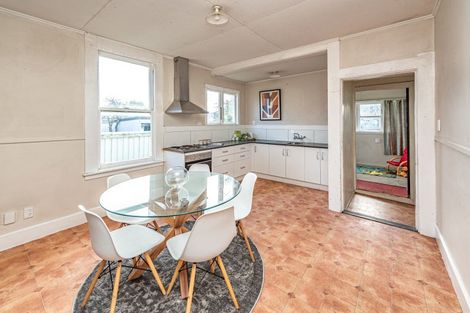 Photo of property in 42 Bignell Street, Gonville, Whanganui, 4501