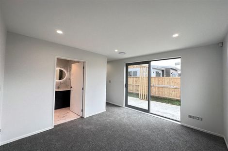 Photo of property in 8 Heihei Street, Papakura, 2110
