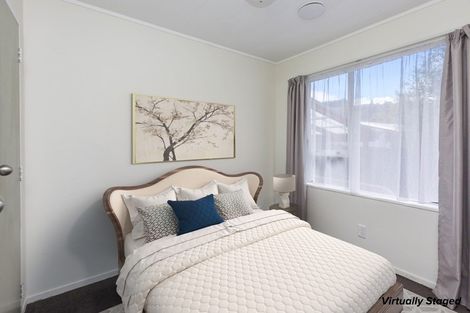 Photo of property in 11b Gemstone Drive, Birchville, Upper Hutt, 5018