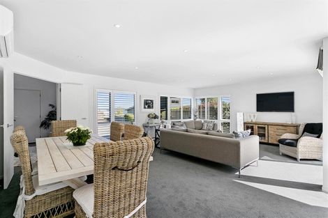 Photo of property in 12 Chesham Avenue, Waipahihi, Taupo, 3330