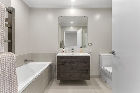 Photo of property in 18 Tuatua Road, Hobsonville, Auckland, 0616