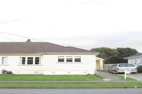 Photo of property in 133 Oxford Terrace, Epuni, Lower Hutt, 5011
