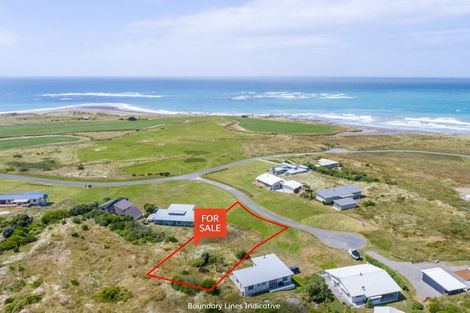 Photo of property in 4 Puk Lane, Flat Point, Masterton, 5883