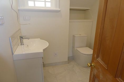 Photo of property in 49 Devon Street, Aro Valley, Wellington, 6021