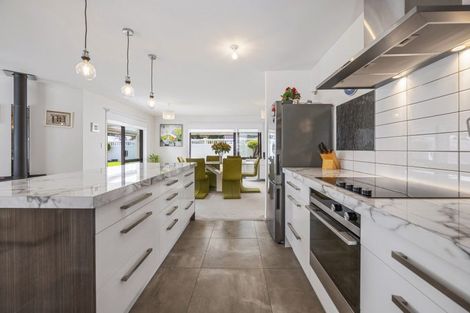 Photo of property in 110 Kenrigg Road, Kinloch, Taupo, 3377