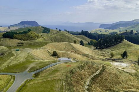 Photo of property in 10 Olsen Place, Kinloch, 3385