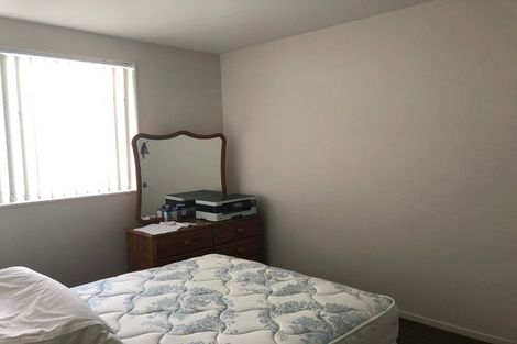 Photo of property in 43 Popokatea Drive, Takanini, 2112