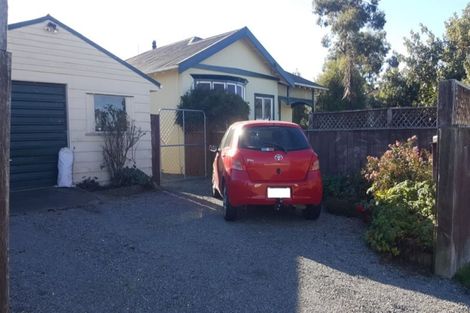 Photo of property in 90 Rhodes Street, Waimate, 7924
