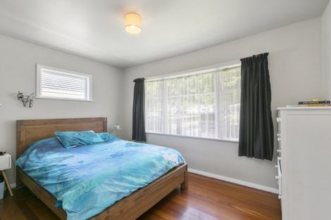 Photo of property in 118 Wainuiomata Road, Wainuiomata, Lower Hutt, 5014