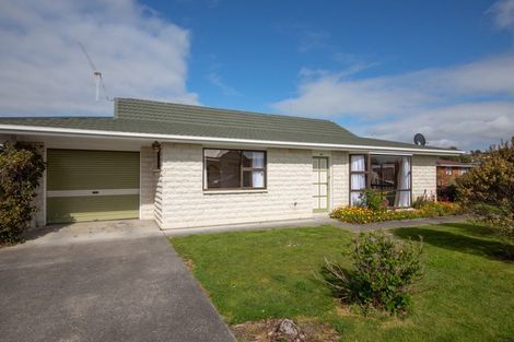 Photo of property in 90 Warwick Street, Feilding, 4702