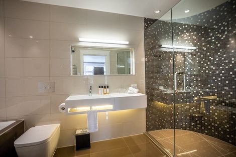 Photo of property in 141 Hackthorne Road, Cashmere, Christchurch, 8022