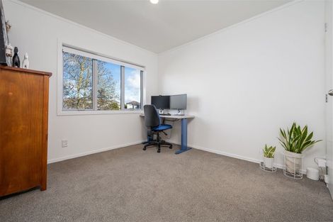 Photo of property in 3/15 Andersons Road, Oteha, Auckland, 0632