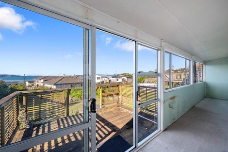 Photo of property in 8 Washington Avenue, Snells Beach, 0920