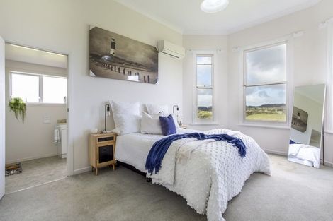 Photo of property in 616c Peak Road, Helensville, 0875