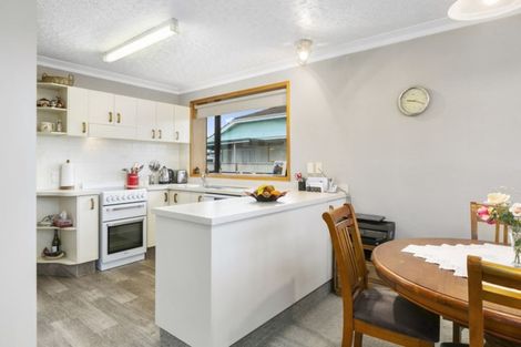 Photo of property in 35 Gordon Road, Mosgiel, 9024