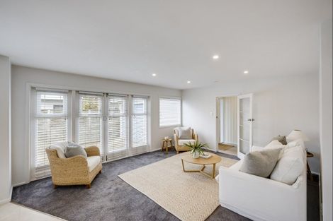Photo of property in 2/8 Meeanee Quay, Westshore, Napier, 4110