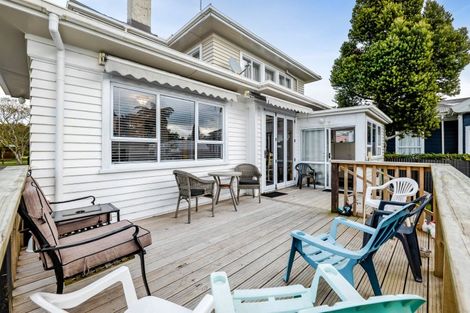 Photo of property in 48 Regan Street, Stratford, 4332