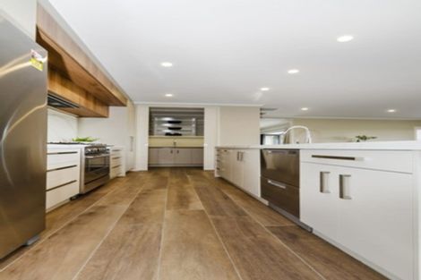 Photo of property in 80 Ewen Place, Karaka, Papakura, 2580