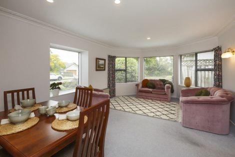 Photo of property in 15a Phoenix Avenue, Hokowhitu, Palmerston North, 4410