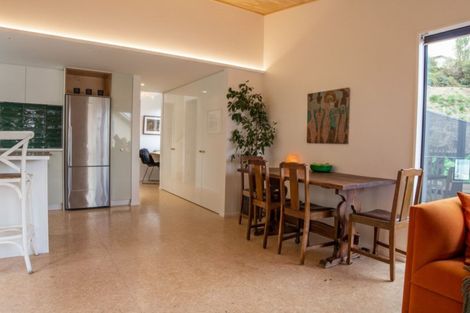 Photo of property in 17 Harkess Lane, Lyttelton, 8082