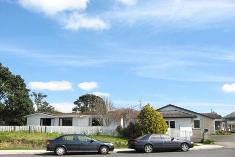 Photo of property in 28 Heta Road, Highlands Park, New Plymouth, 4312