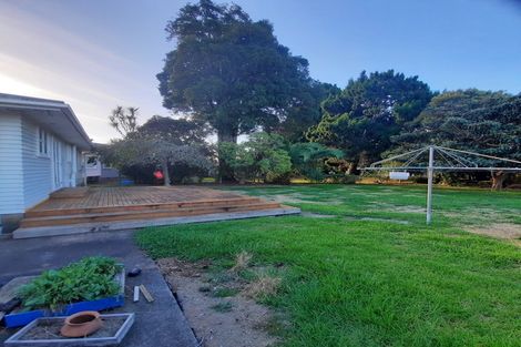 Photo of property in 50 Sutton Crescent, Papakura, 2110