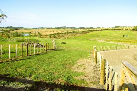 Photo of property in 20c Valley View Lane, Hakaru, 0975