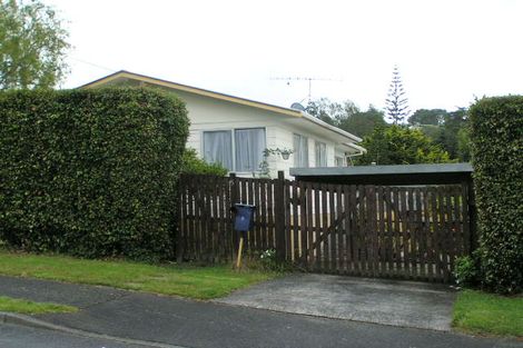 Photo of property in 5 Arde Place, Massey, Auckland, 0614