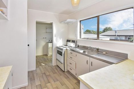 Photo of property in 3 Iris Place, Clendon Park, Auckland, 2103
