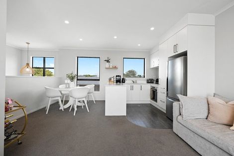 Photo of property in 1/37 North Ridge Drive, Rototuna North, Hamilton, 3210