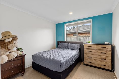 Photo of property in 35 Teal Place, Pyes Pa, Tauranga, 3112